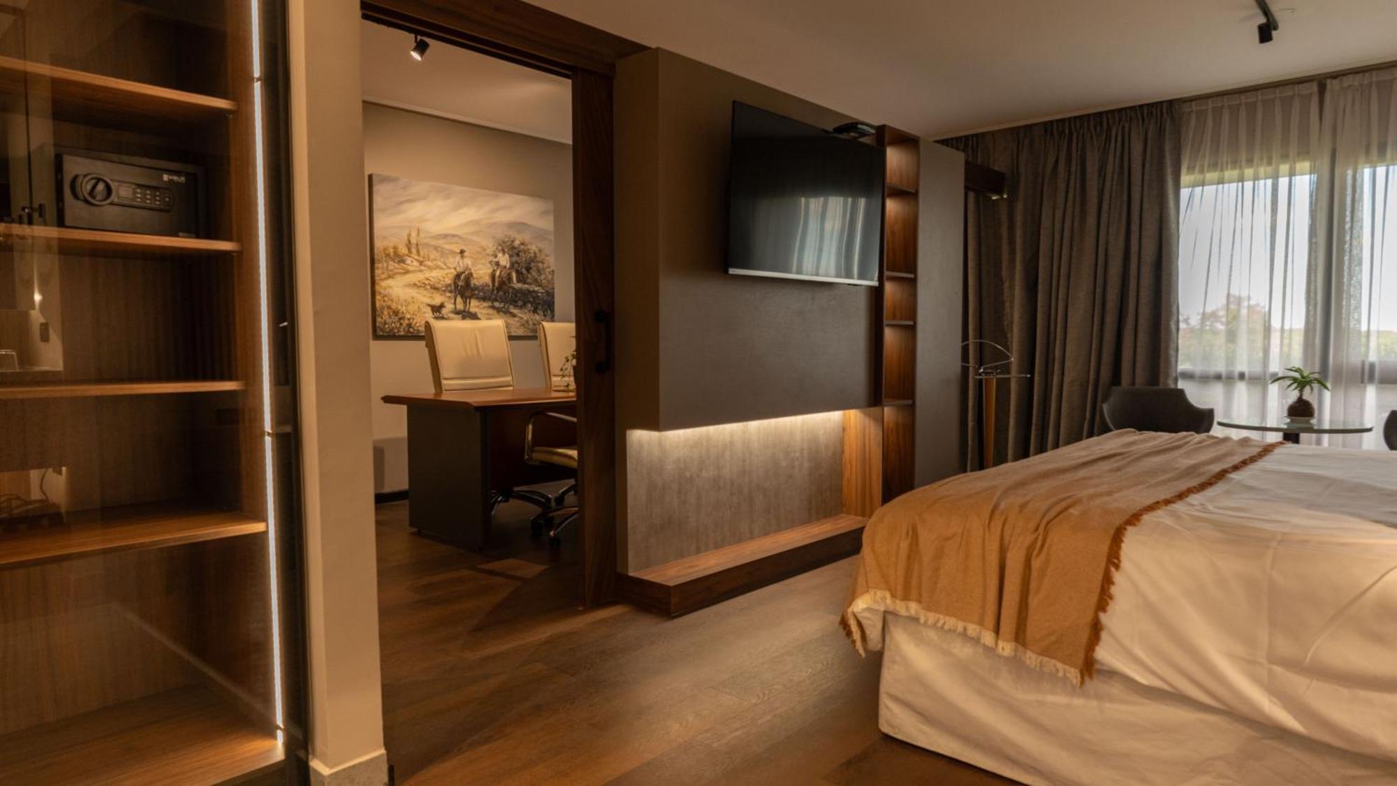 Garden Park Hotel Сан-Мигель-де-Тукуман Экстерьер фото